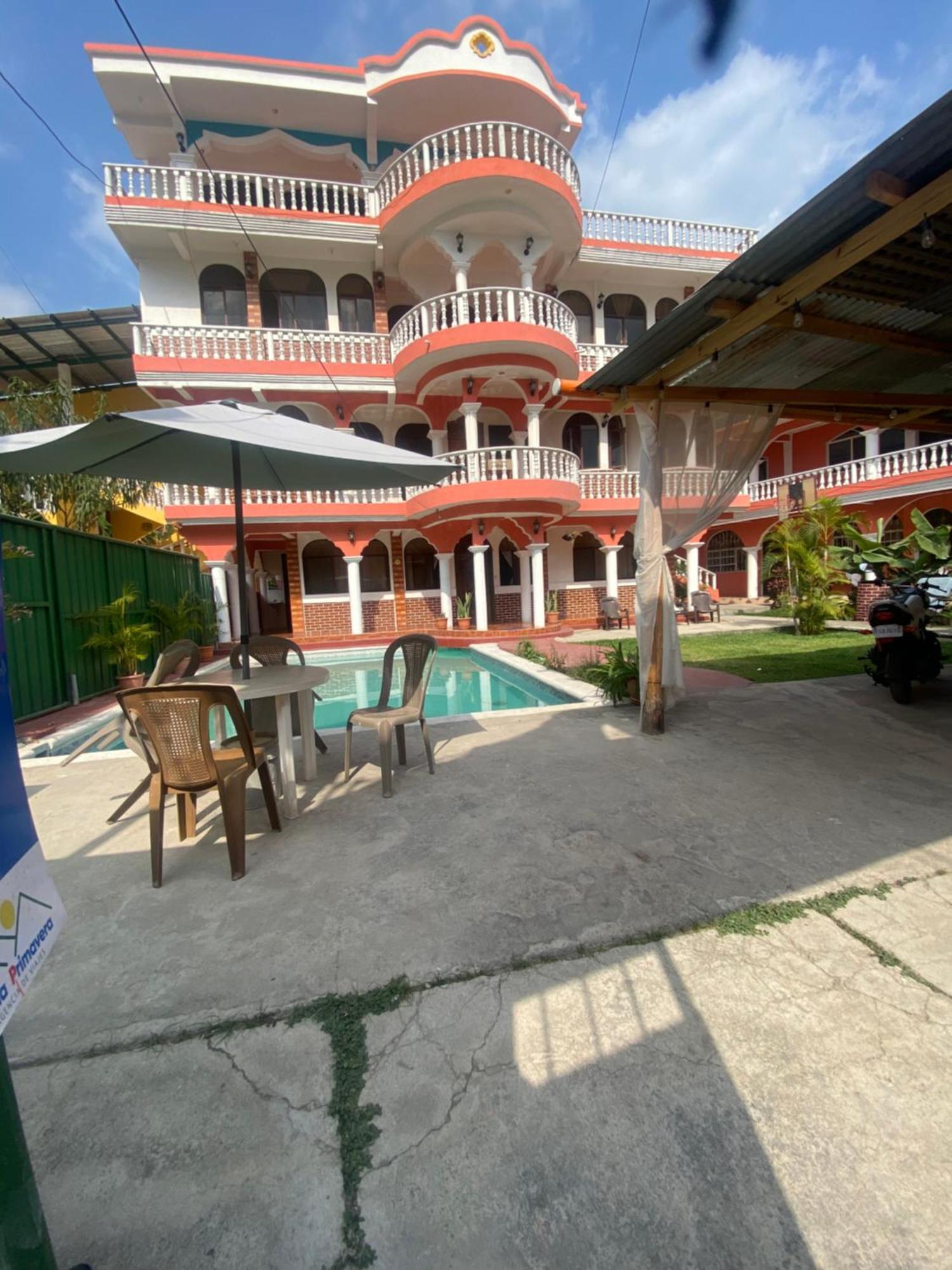 Hotel Posada Gutierrez Panajachel Exterior foto