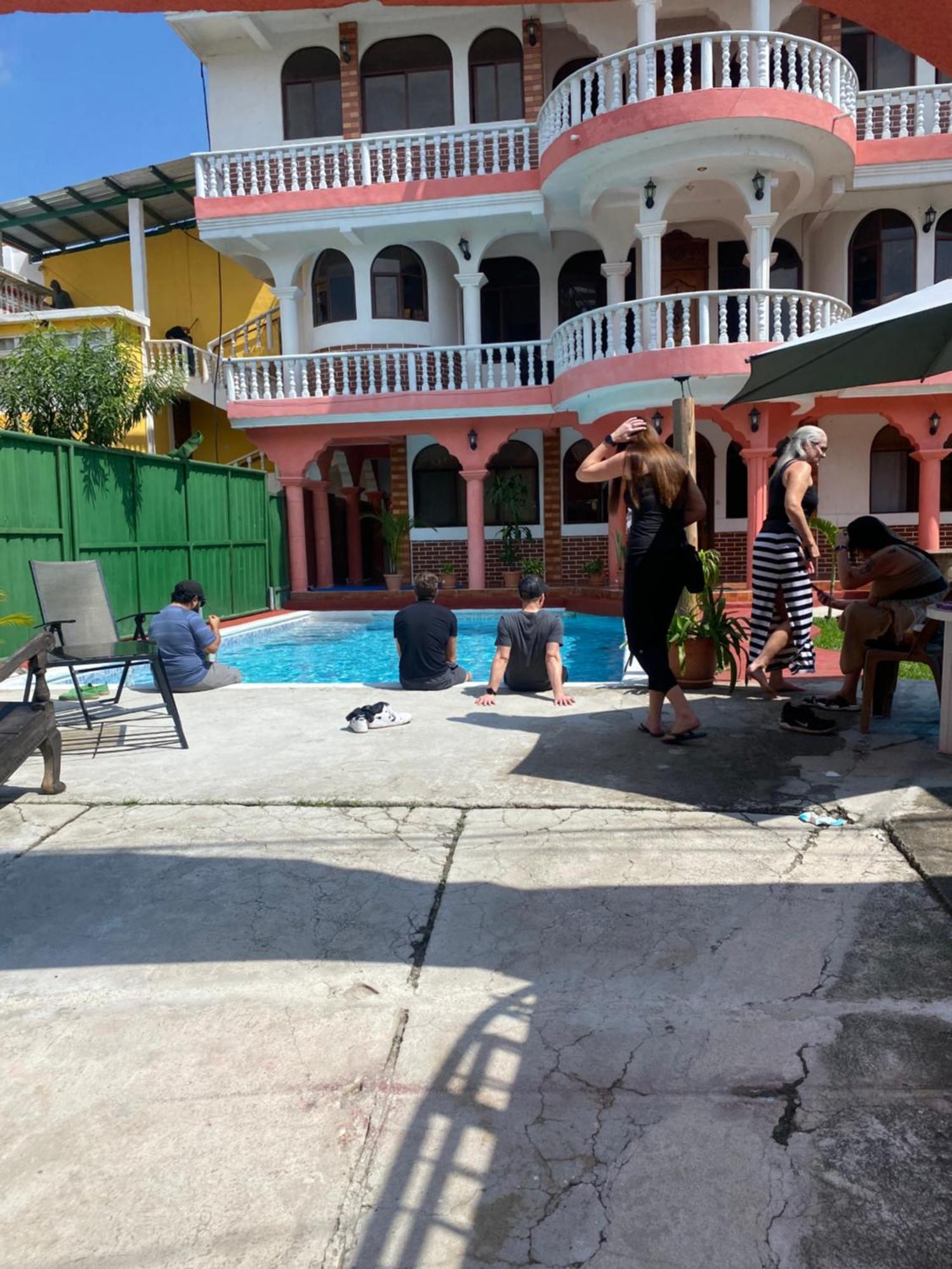 Hotel Posada Gutierrez Panajachel Exterior foto